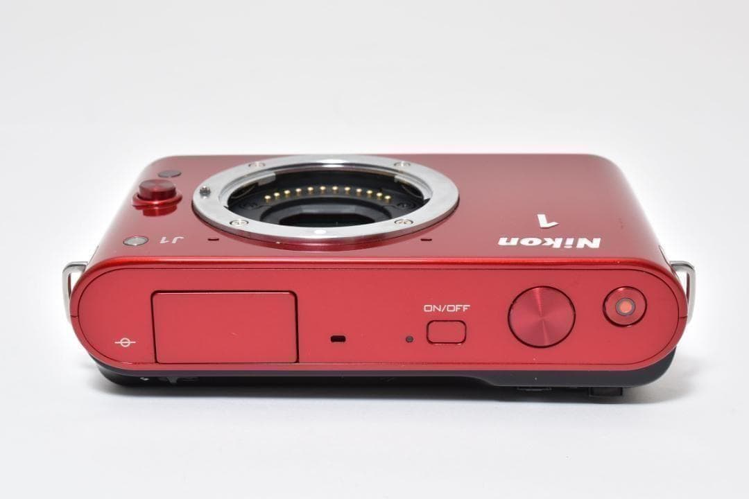 ■ 美品 ■ ニコン　Nikon1 J1 ダブルズームキット 安心の動作確認済品