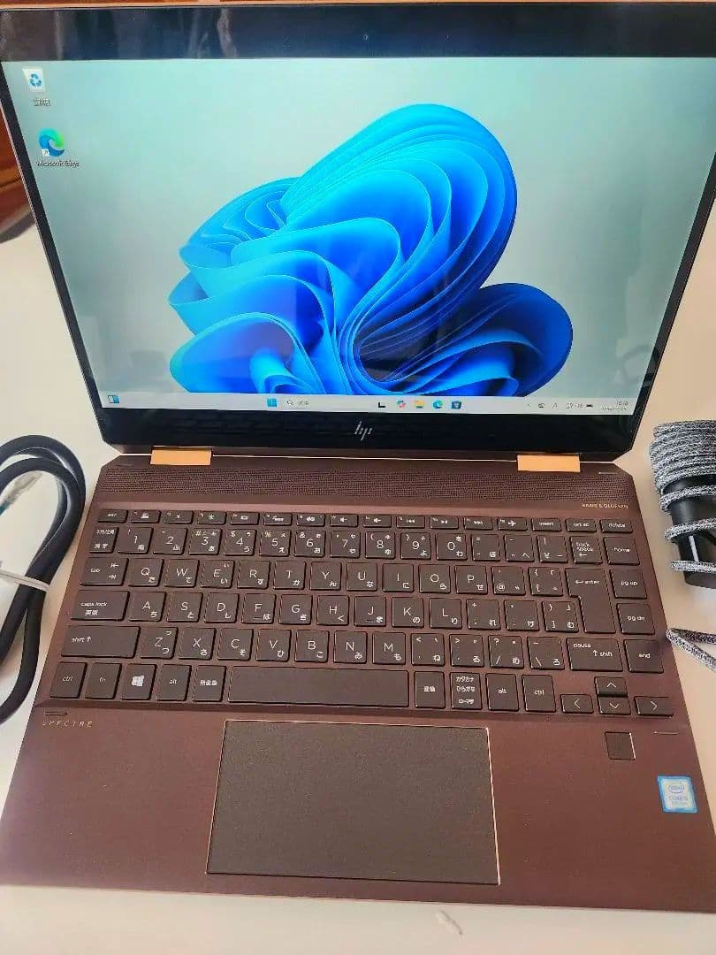 HP Spectre x360 Cinvertible 8GB 13.3インチ