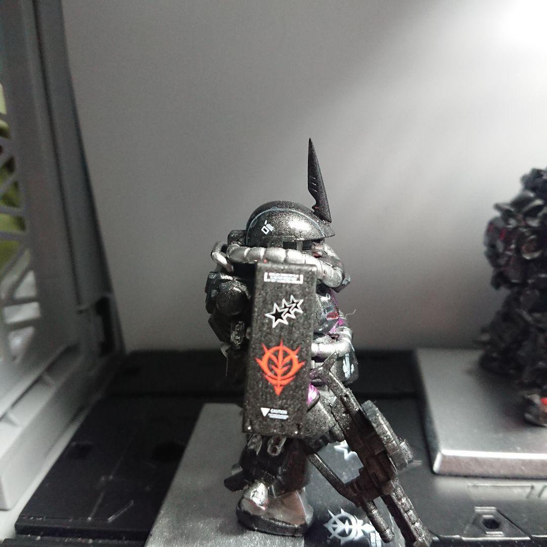 ガンダムコンバージ 黒い三連星 専用高機動型ザク 3機体セット リペイント