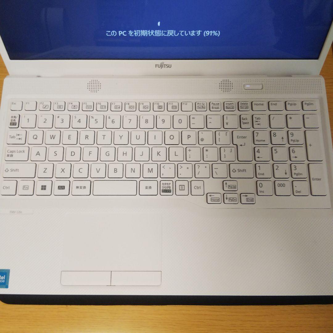 大特価 早い者勝ち 中古 FMV 3515H1W