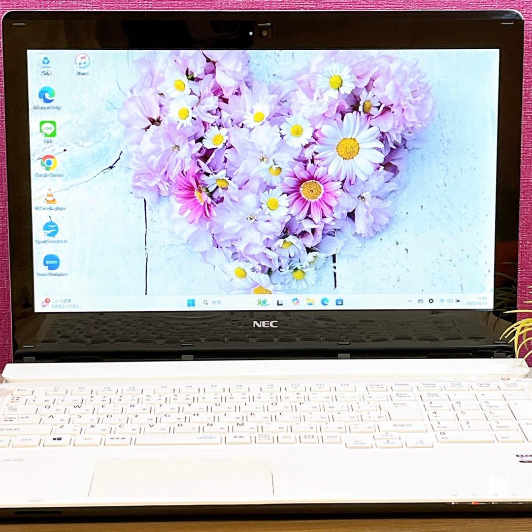 Win11✨Corei5✨メモリ8GB✨すぐ使えるノートパソコン✨カメラ✨NEC