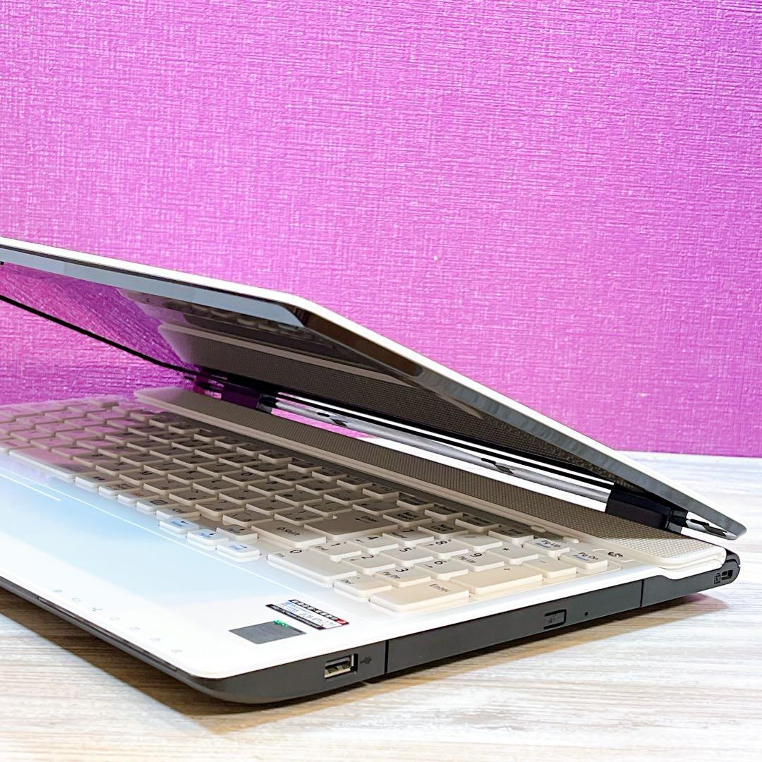 Win11✨Corei5✨メモリ8GB✨すぐ使えるノートパソコン✨カメラ✨NEC