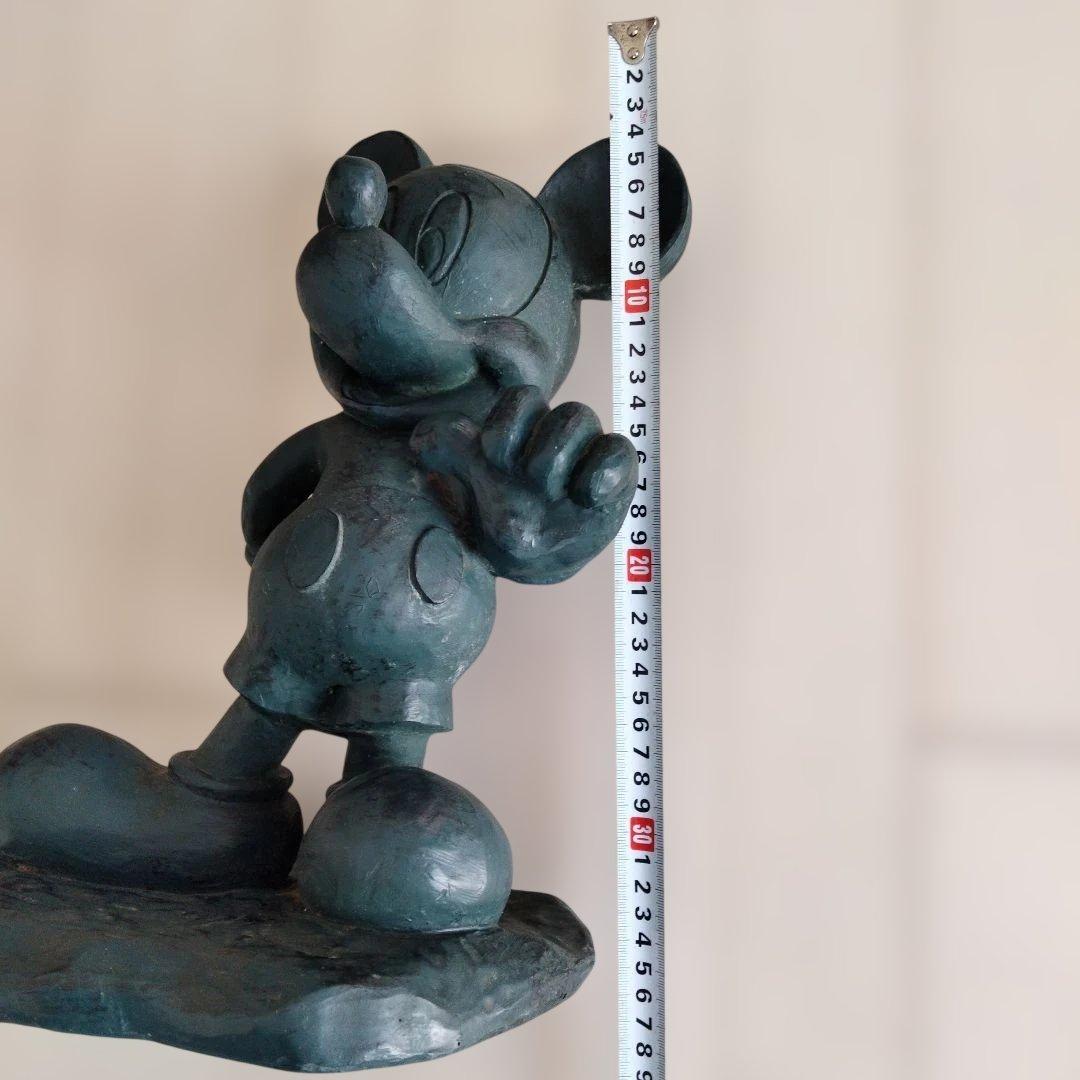 ミッキーマウス スタチュー