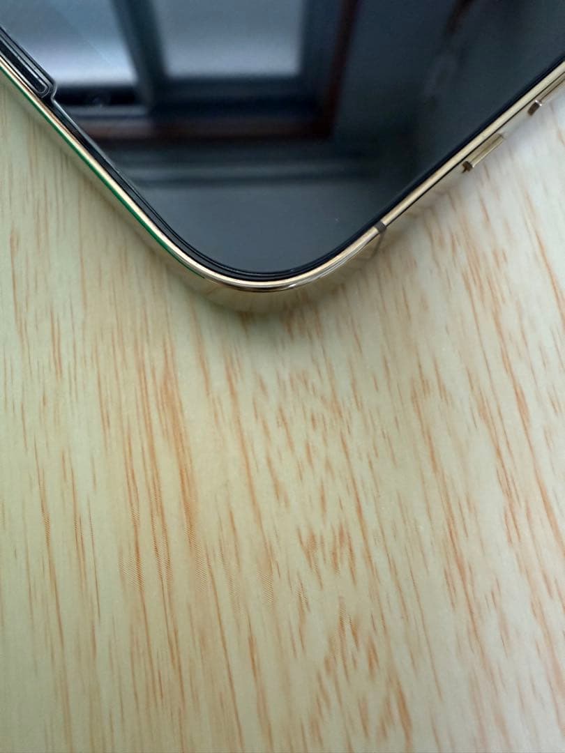 iPhone 13 Pro Max 256GB SIMフリー　ゴールド