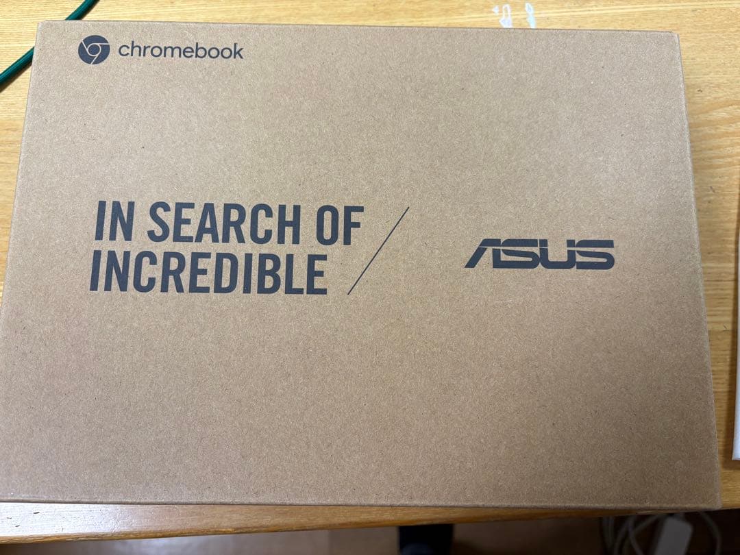 ASUS Chromebook SA301H 箱付き