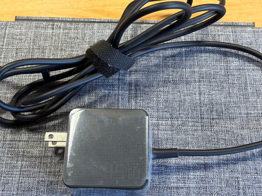 ASUS Chromebook SA301H 箱付き