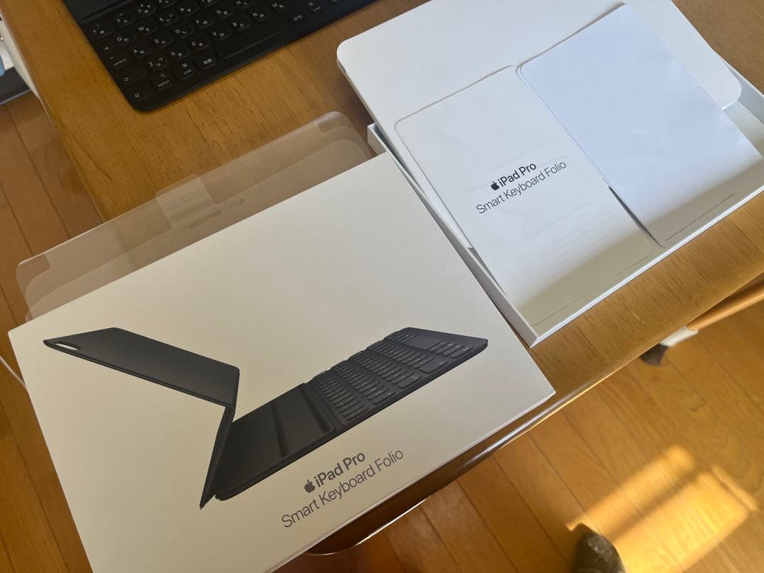 純正Apple iPad Pro Smart Keyboard Folio11