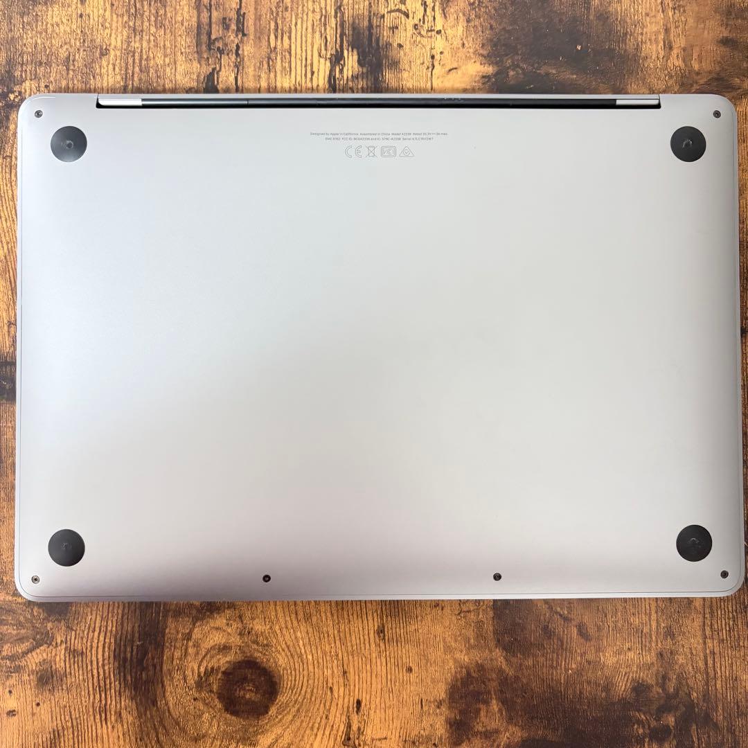 MacBook Pro 13 インチ M2 メモリ16GB SSD256GB