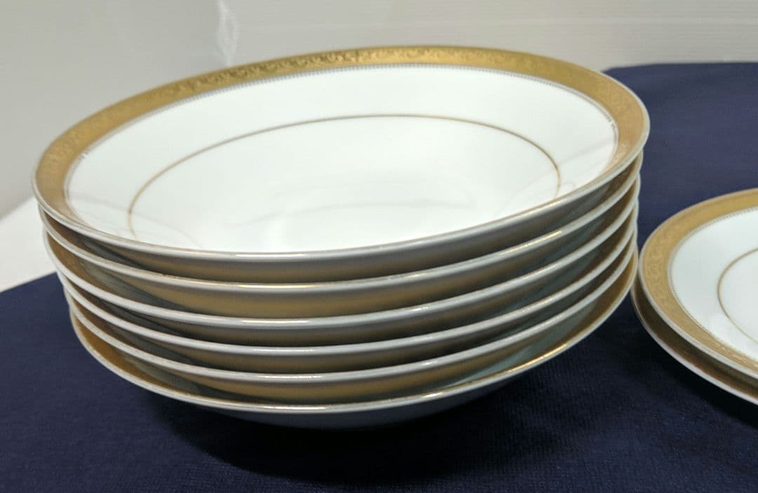 ノリタケ　ローゼンボルグ ８枚セット