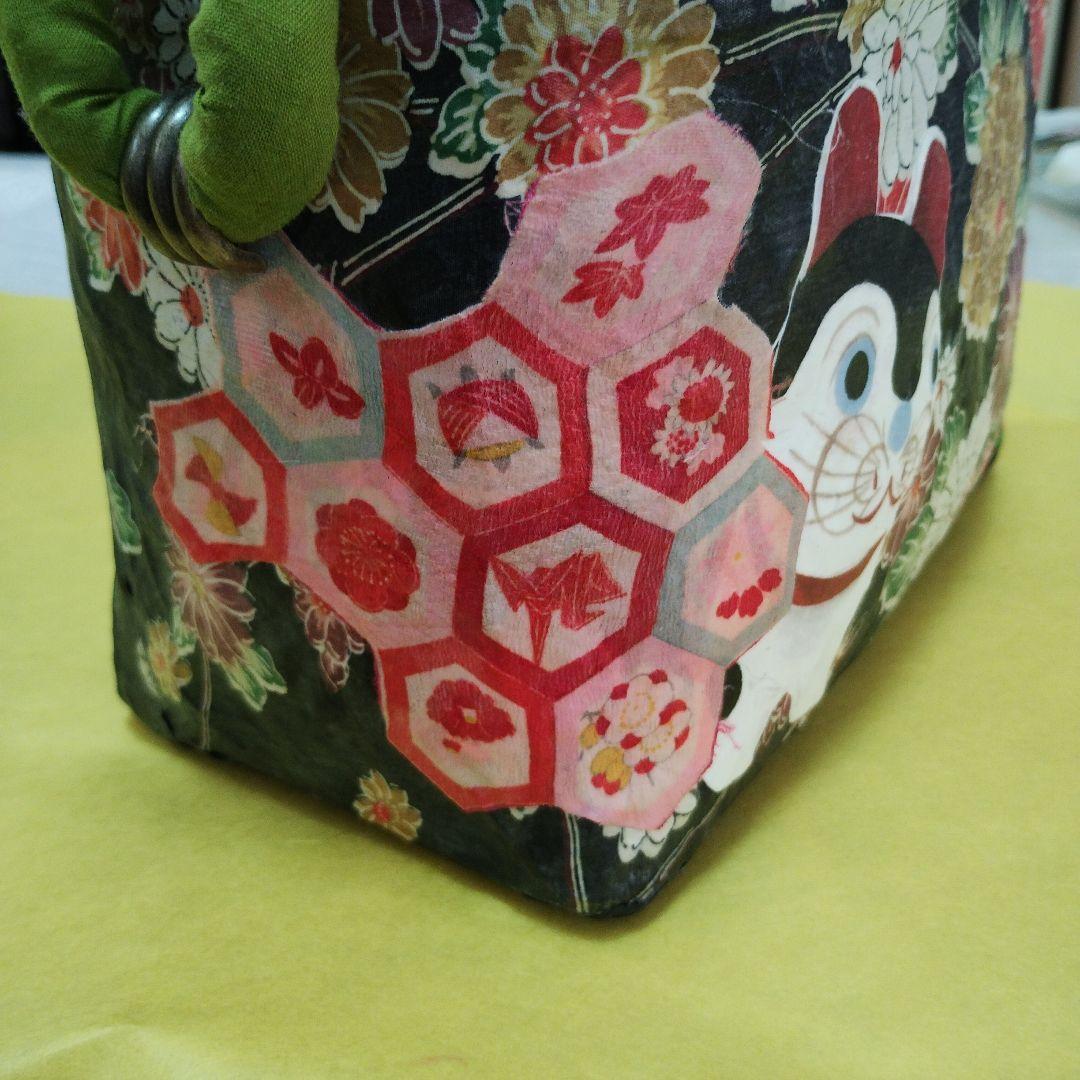 一閑張りバッグ　犬張子　花　黒　ハンドメイド