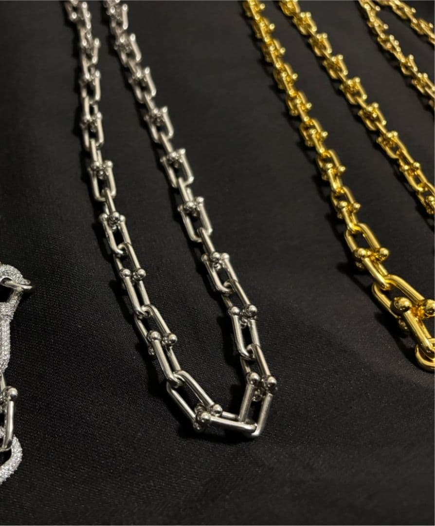 ジルコニア輝く 個性派 チェーンネックレス　ゴールド　シルバー
