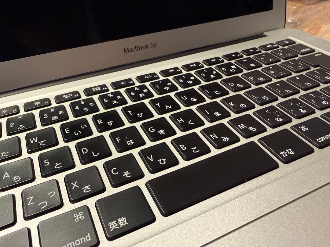 【美品】Apple MacBook Air 13インチ A1466（128GB）