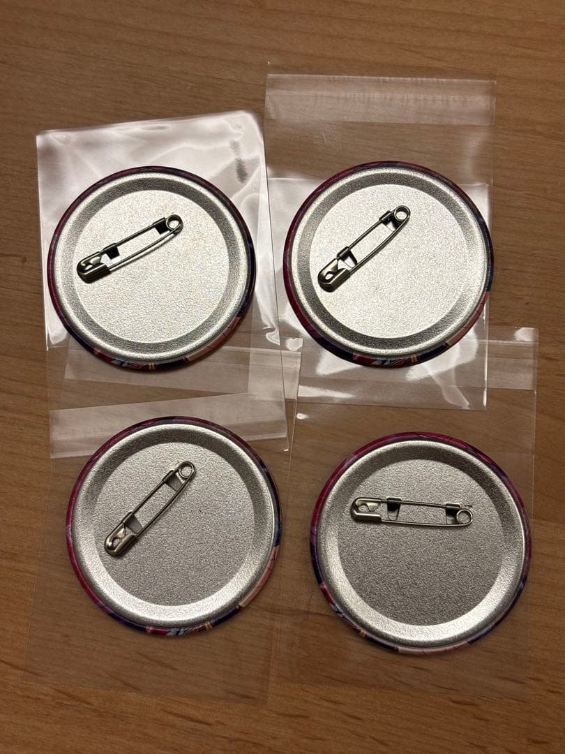 七種茨 缶バッジ あんスタ パープレックス