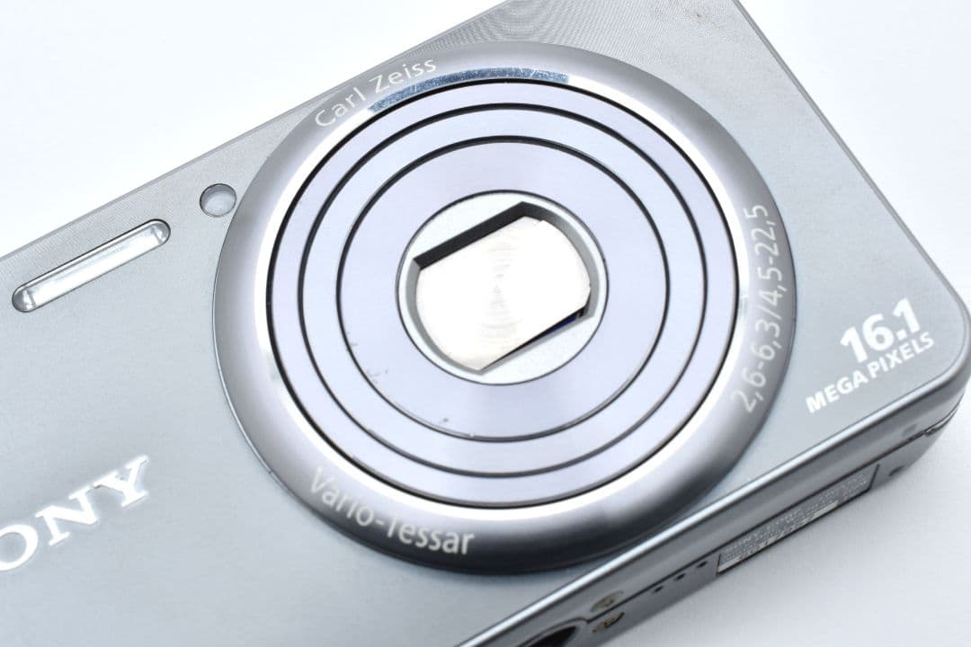 極美品　SONY ソニー コンパクトデジタルカメラ DSC-W570