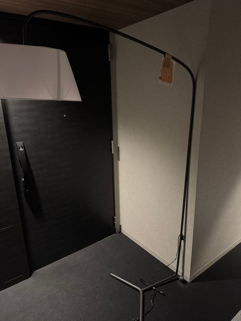 ARTWORK STUDIO エスプレッソリビングフロアーランプ