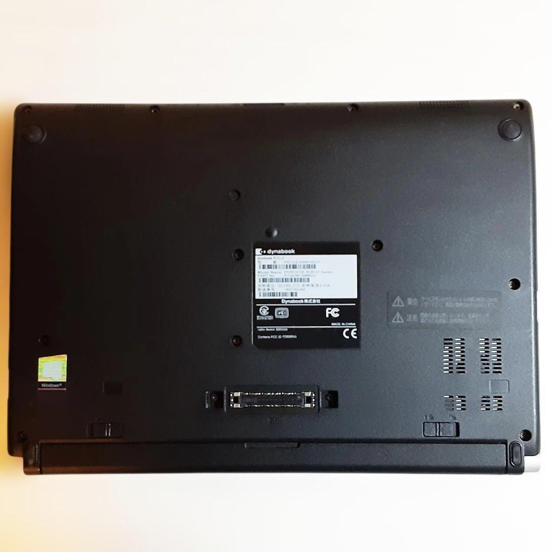 即日発送/即使用可/軽量/ダイナブック /快速SSD256GB/カメラ