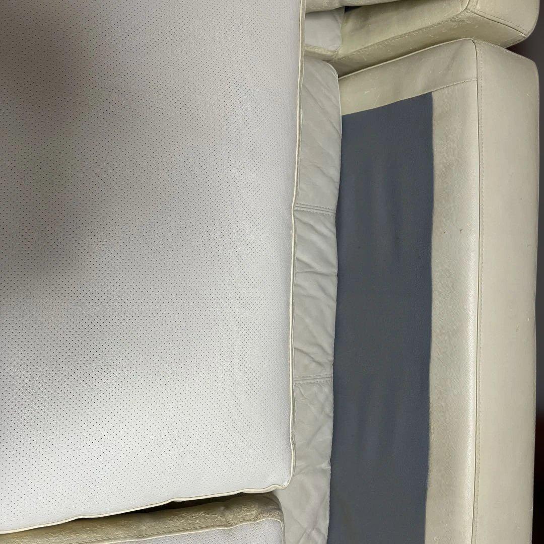 ニトリカウチソファ本革(一部合皮)ホワイト　ベンチ側　商品価格¥20000