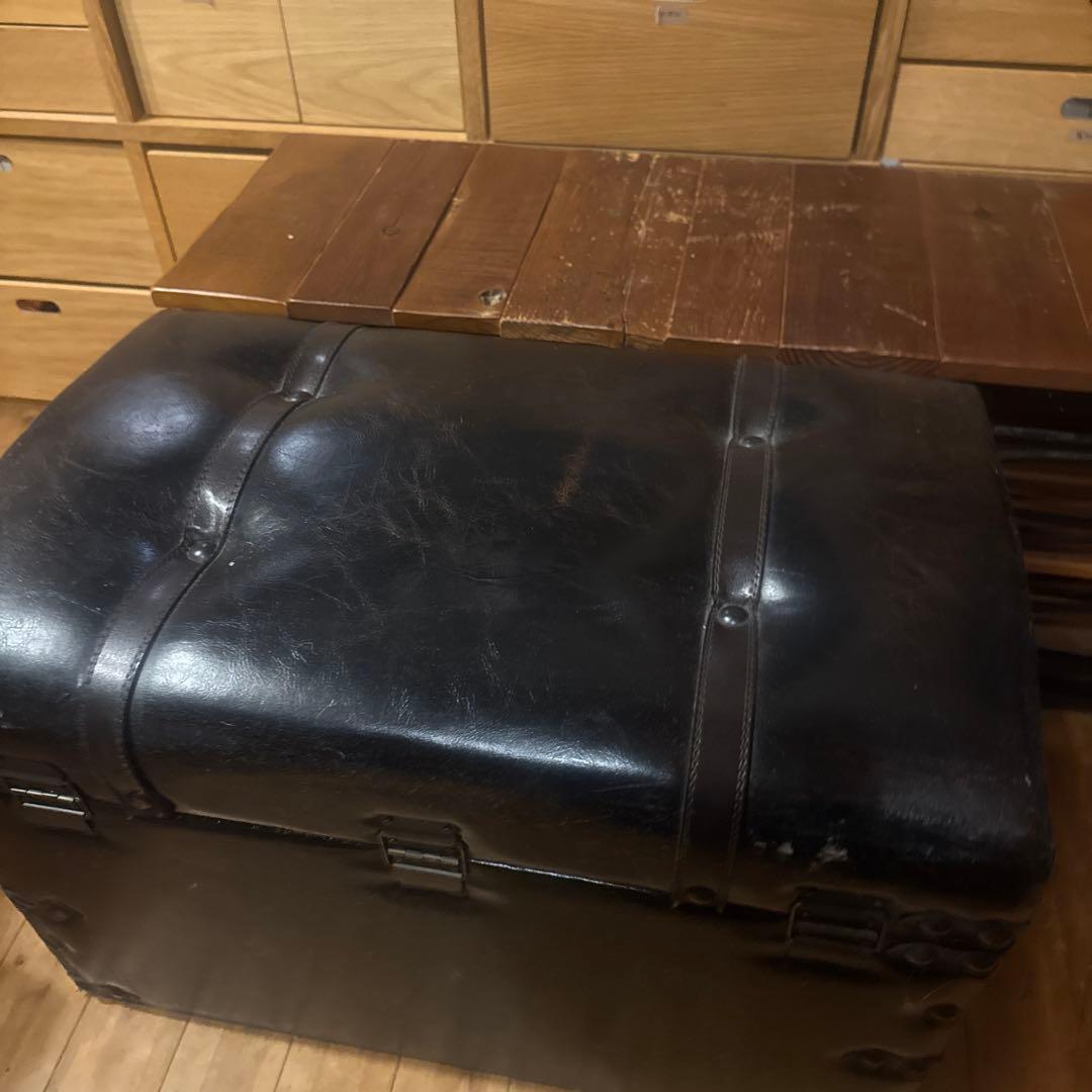 黒いレザートランク収納ボックスベンチ