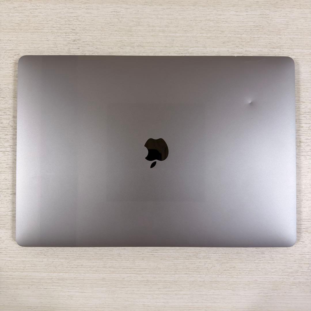 MacBookpro 2019 16インチ　1T 64gb
