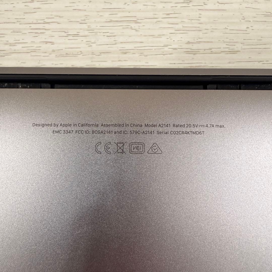 MacBookpro 2019 16インチ　1T 64gb