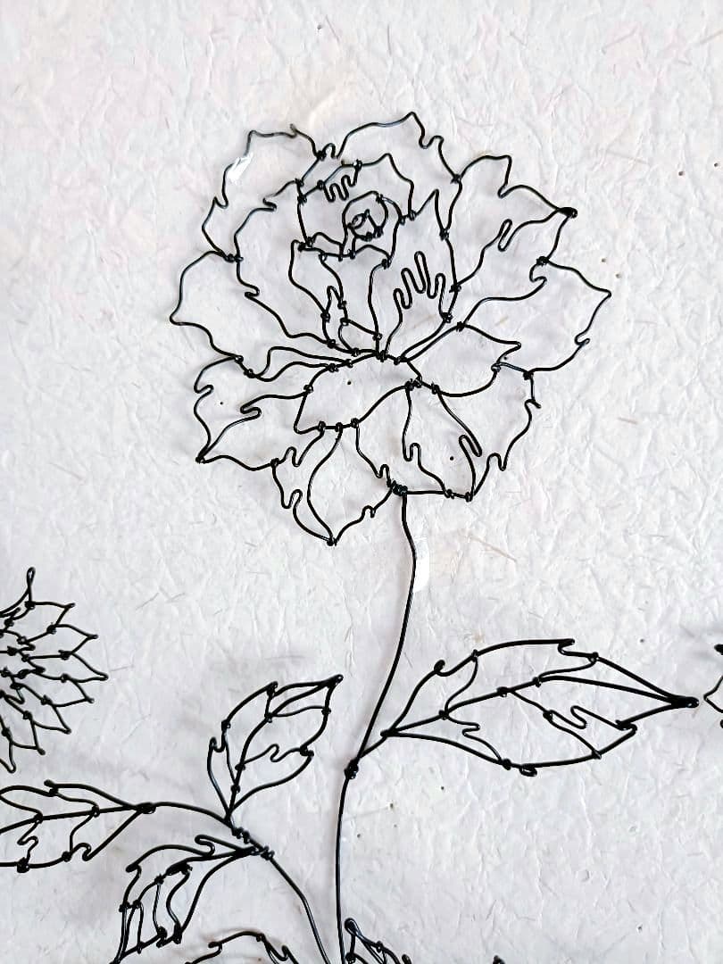 薔薇　小鳥　ワイヤーアート
