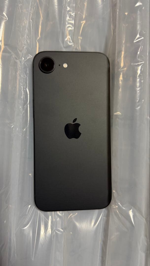 アップル iPhone16e 128GB ブラック