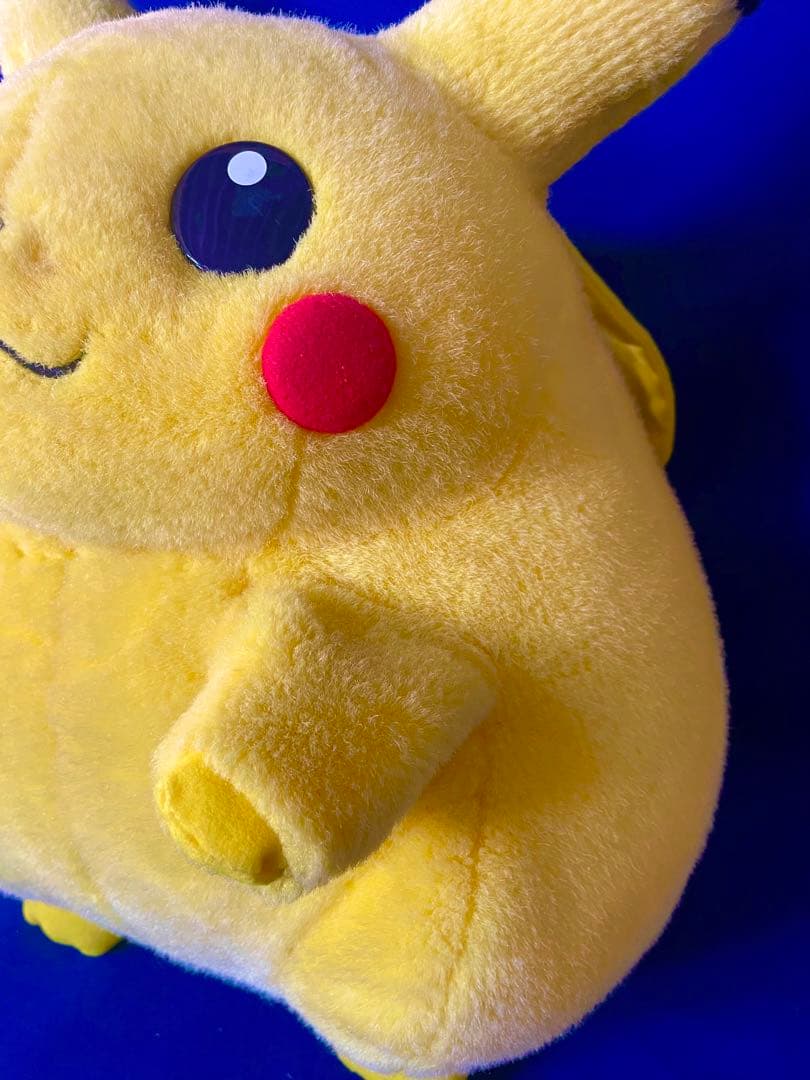 ピカチュウ ぬいぐるみ　初期　初代　TOMY 等身大　1/1 おかえりピカチュウ