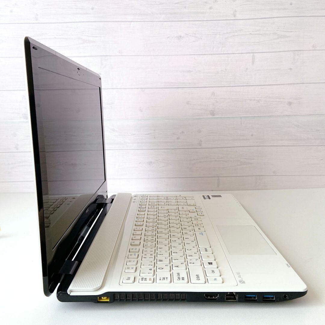 LAVIE/Windows11/8GB/Blu-ray/NECノートパソコン16