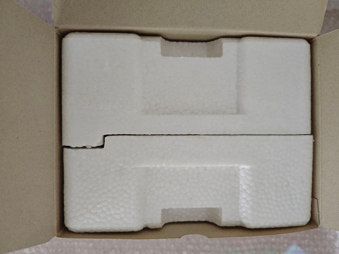 フィギュア ちせ 「最終兵器彼女」 1/8 PVC製塗装済完成品　破損品