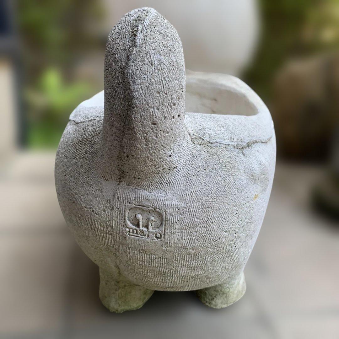 花鉢　植木鉢　フラワーポット　ガーデンオブジェ 猫 ガーデニング 花壇 玄関