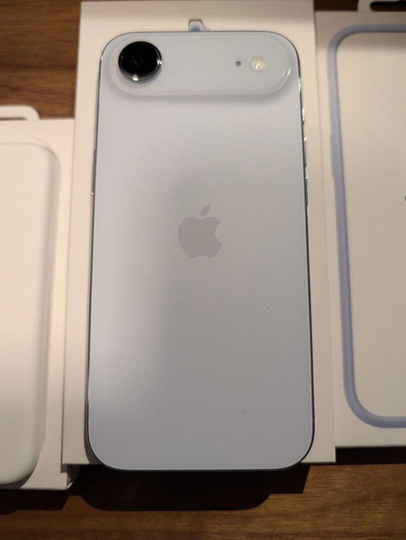 【新品同様】iPhone Air 512GB 純正バンパー 純正MagSafe付