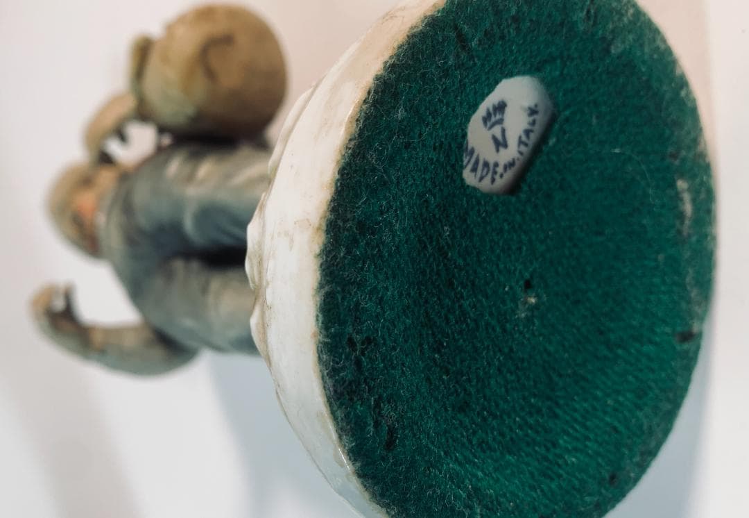 陶器製農夫フィギュア