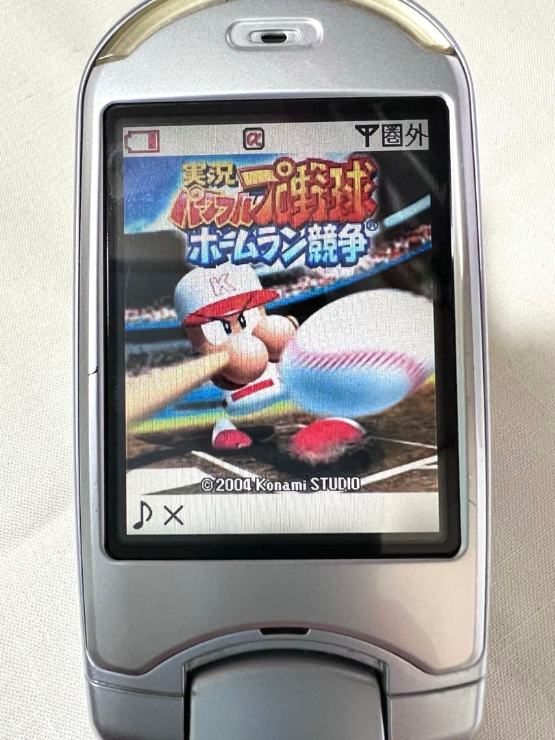 FF7着メロ多数　P506iC アプリ内蔵（パワプロ/パックマンなど）