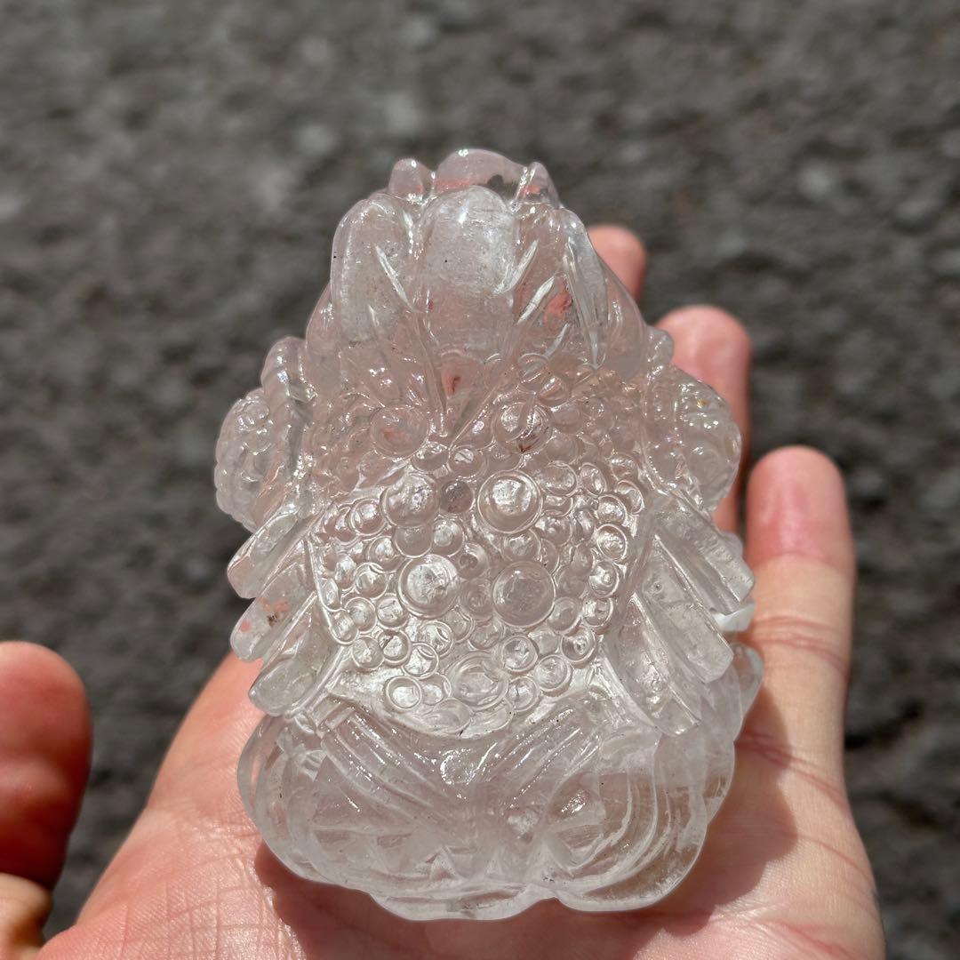 天然石水晶の銭蛙　置物　ご購入前に在庫確認必要G.760