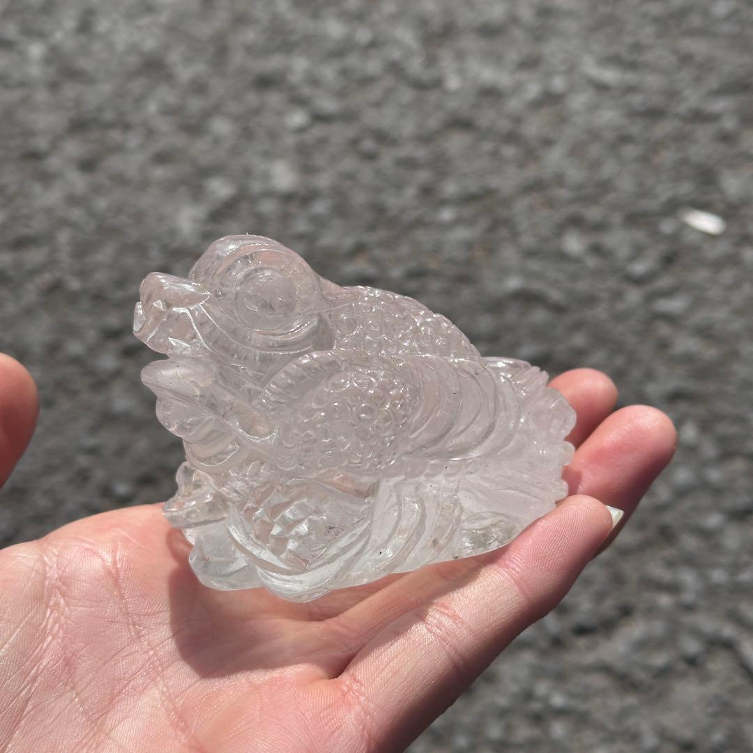 天然石水晶の銭蛙　置物　ご購入前に在庫確認必要G.760