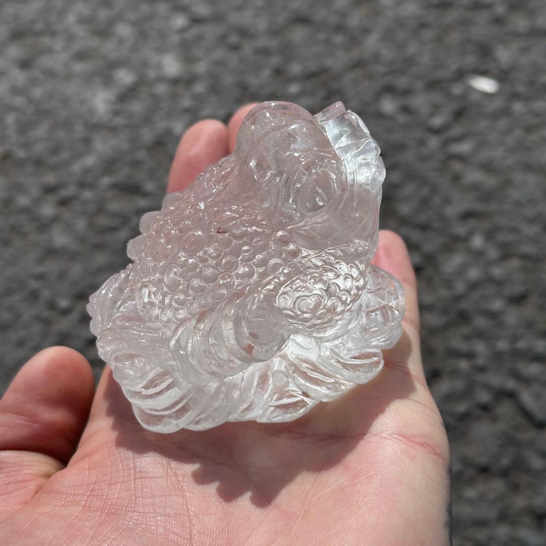 天然石水晶の銭蛙　置物　ご購入前に在庫確認必要G.760
