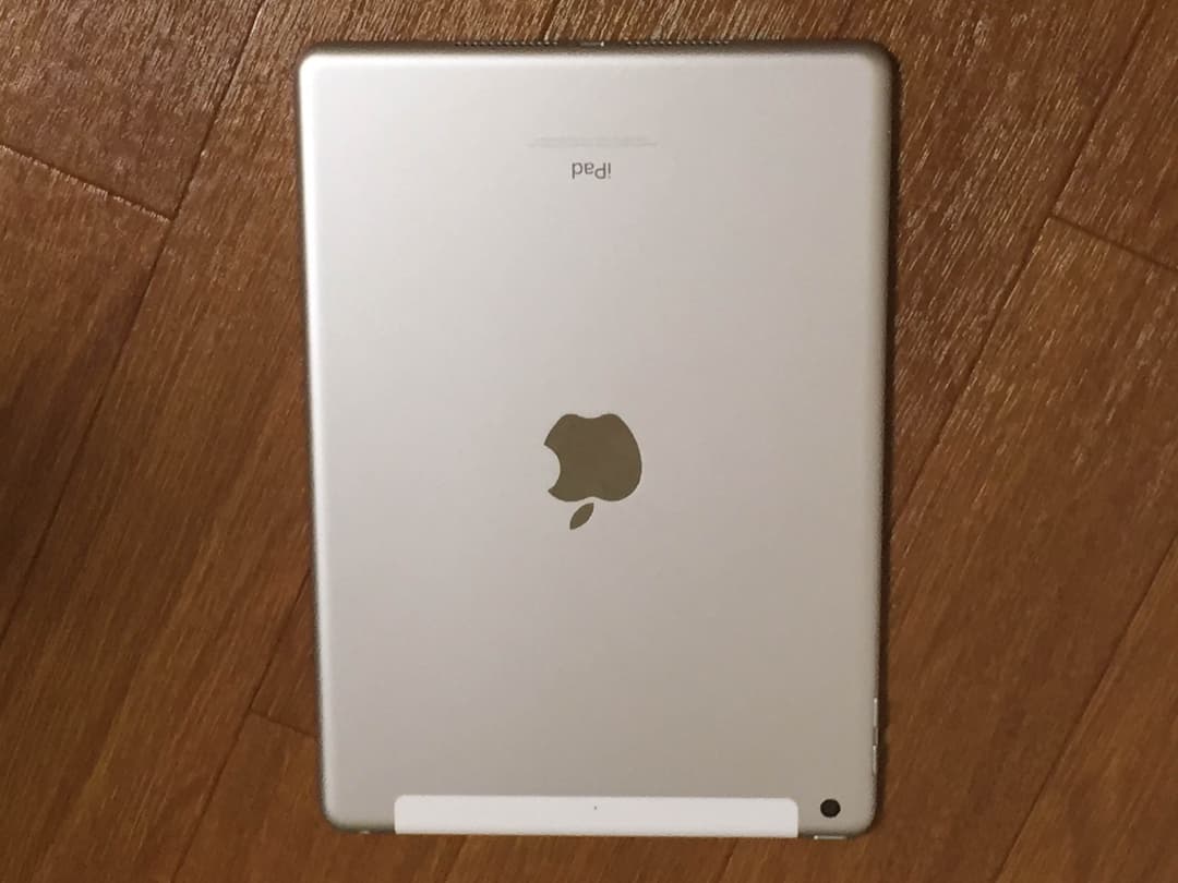 iPad Wi-Fi＋Cellular 32ギガ
