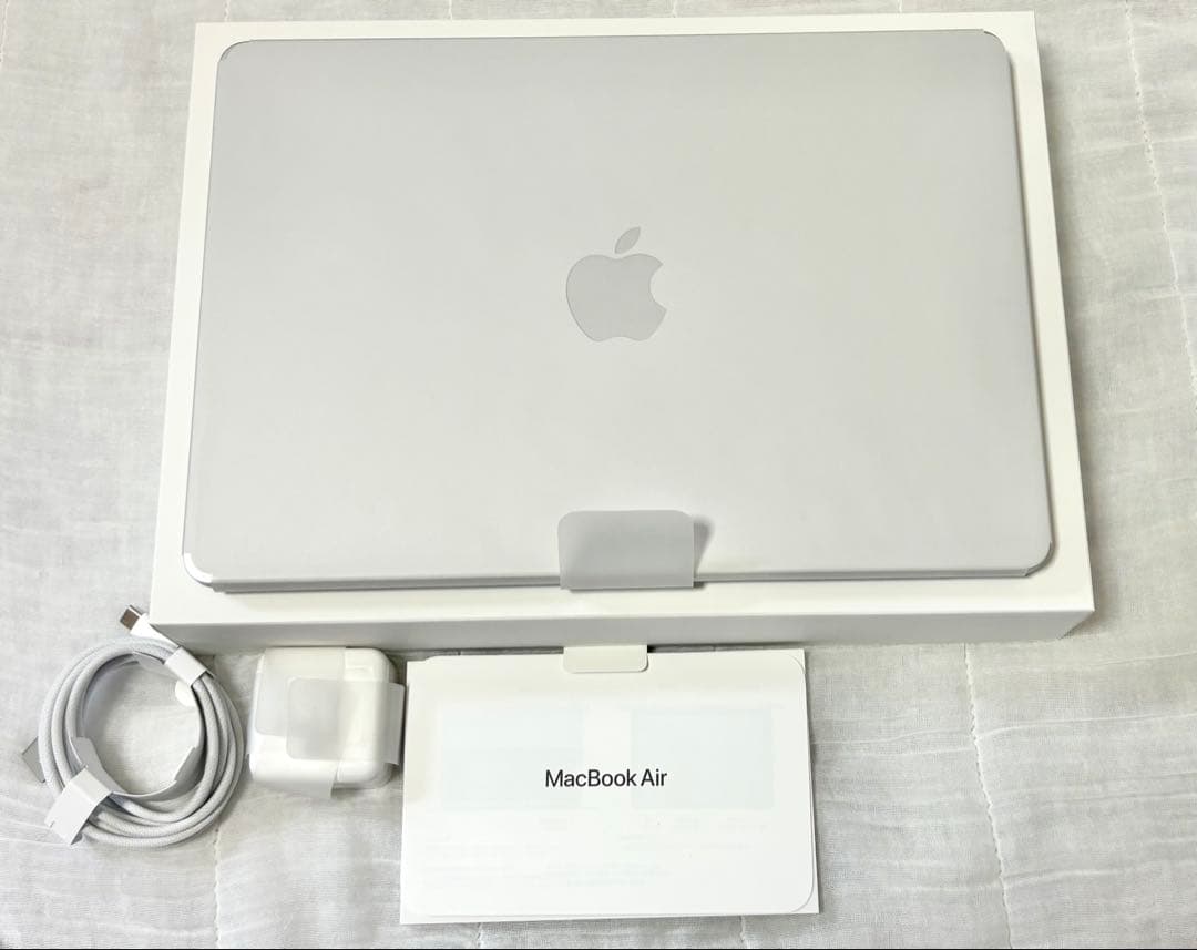 【美品】MacBook Air M3 13” /16GB /1TB