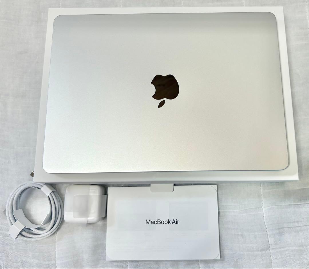 【美品】MacBook Air M3 13” /16GB /1TB