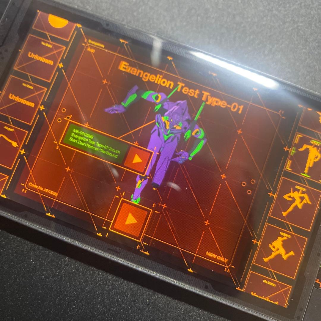 docomo SH-06D エヴァンゲリオンデザイン