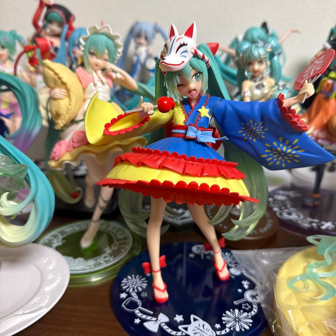 初音ミク　フィギュア　20体　まとめ売り