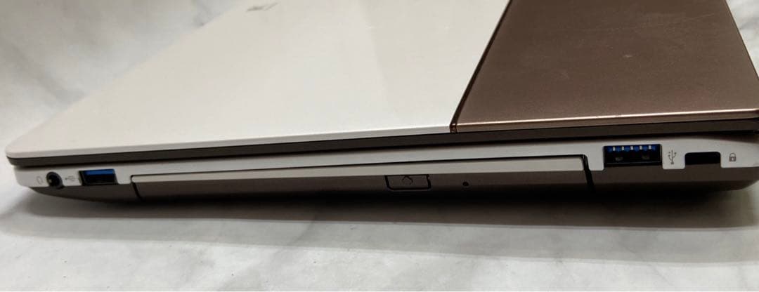 FUJITSU 富士通 ノートパソコン Floral Kiss