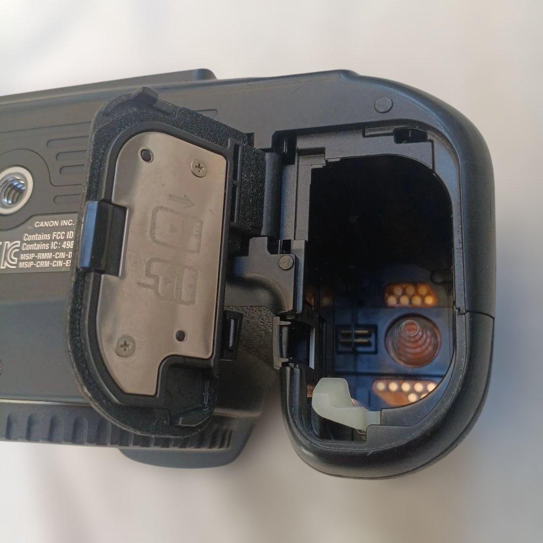 Canon EOS 80D デジタル一眼レフ ボディ ジャンク（撮影可能）