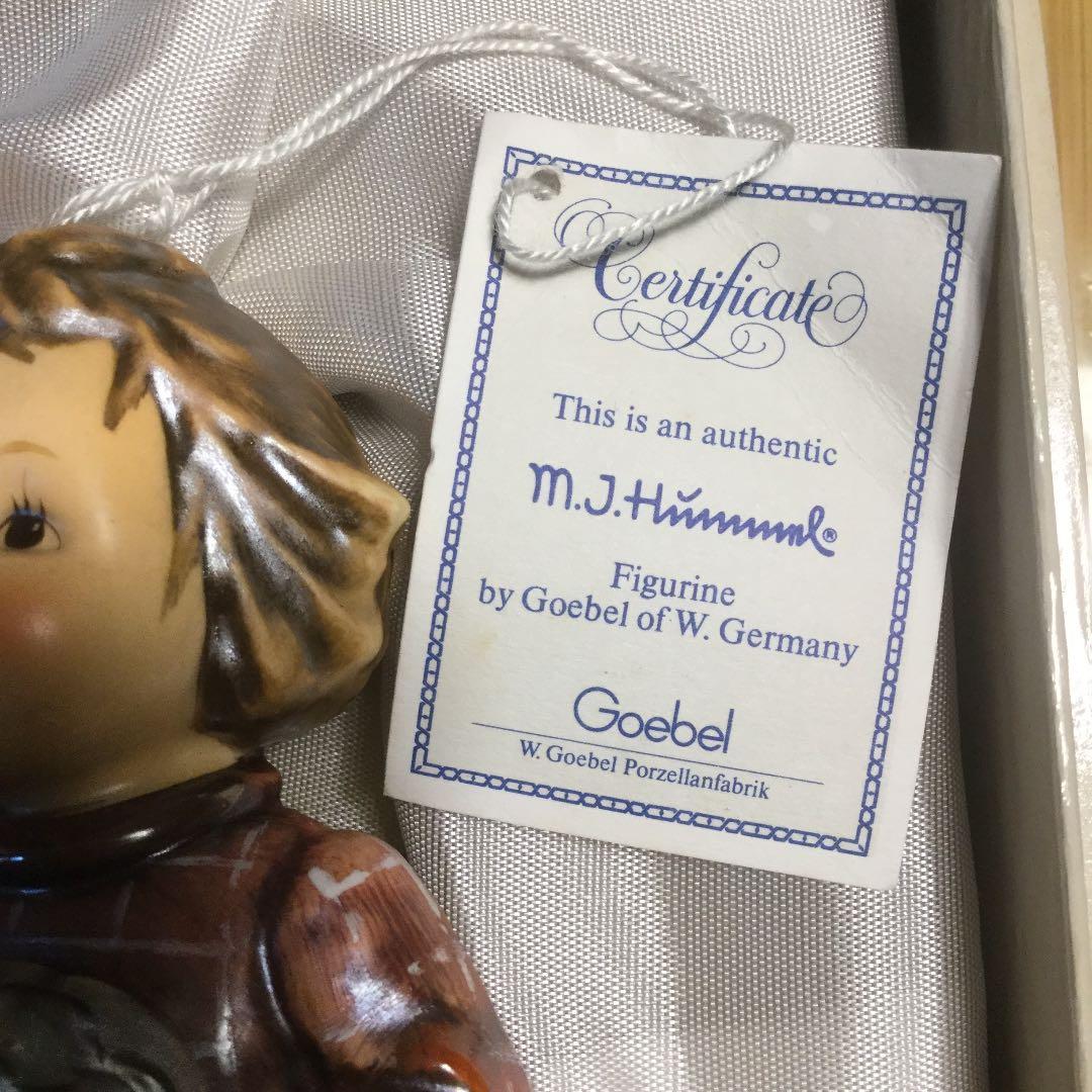 ゲーベル、フンメルの人形、箱付き