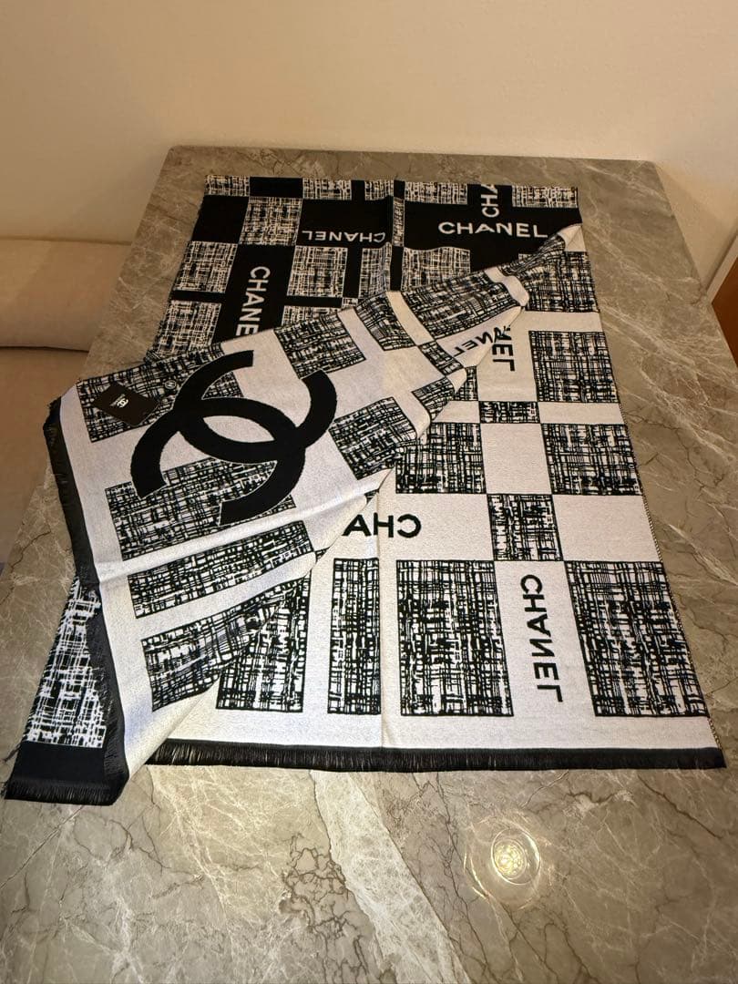 CHANEL シャネル　ノベルティ　COCOマ―ク　スト－ル　マフラー　新品