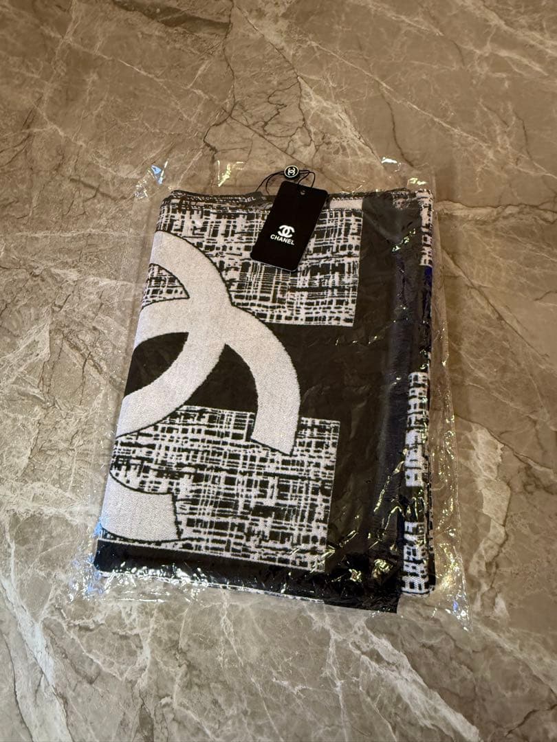 CHANEL シャネル　ノベルティ　COCOマ―ク　スト－ル　マフラー　新品