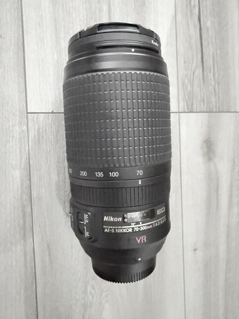 モブ様AF-S VR Zoom-Nikkor 70-300mm
