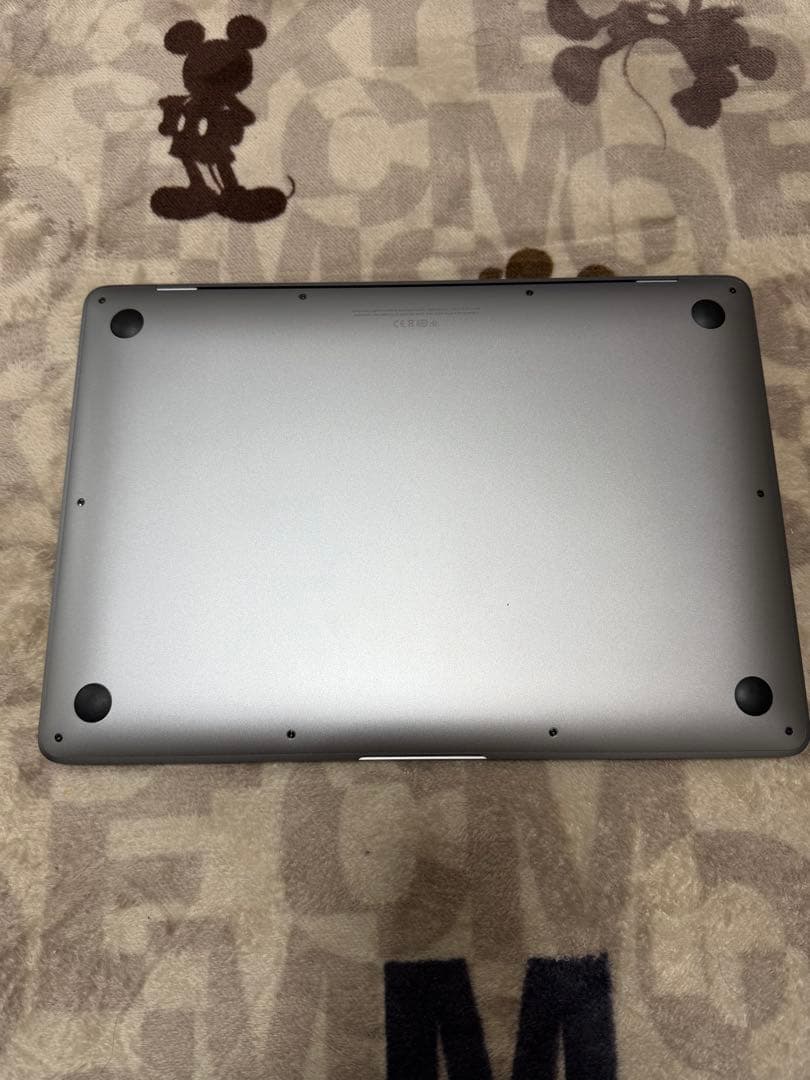 Mac Book Air M1 メモリ8GB 256GB
