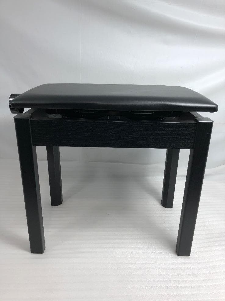 ※68323※YAMAHAピアノ椅子（黒）★送料無料