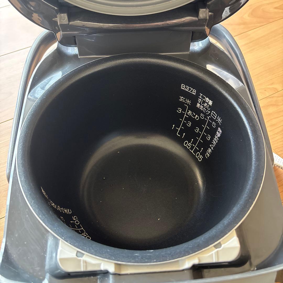 Zojirushi NW-TB10 炊飯器　2021年製